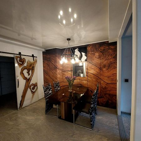 Private Apartment Laatzen City Ганновер Экстерьер фото