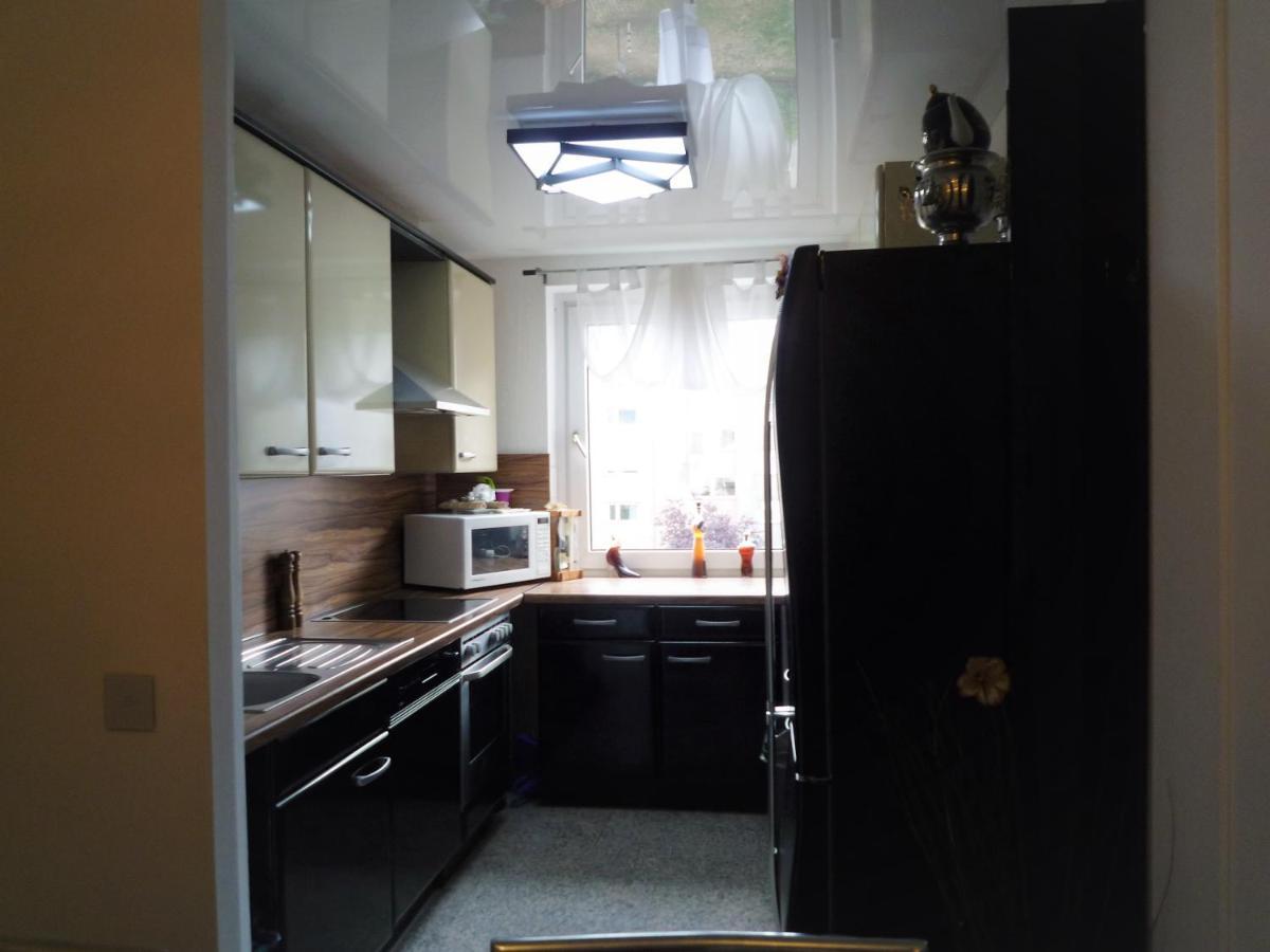 Private Apartment Laatzen City Ганновер Экстерьер фото